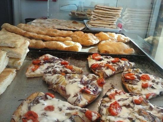 Pizzeria L Angolo Di Corrado